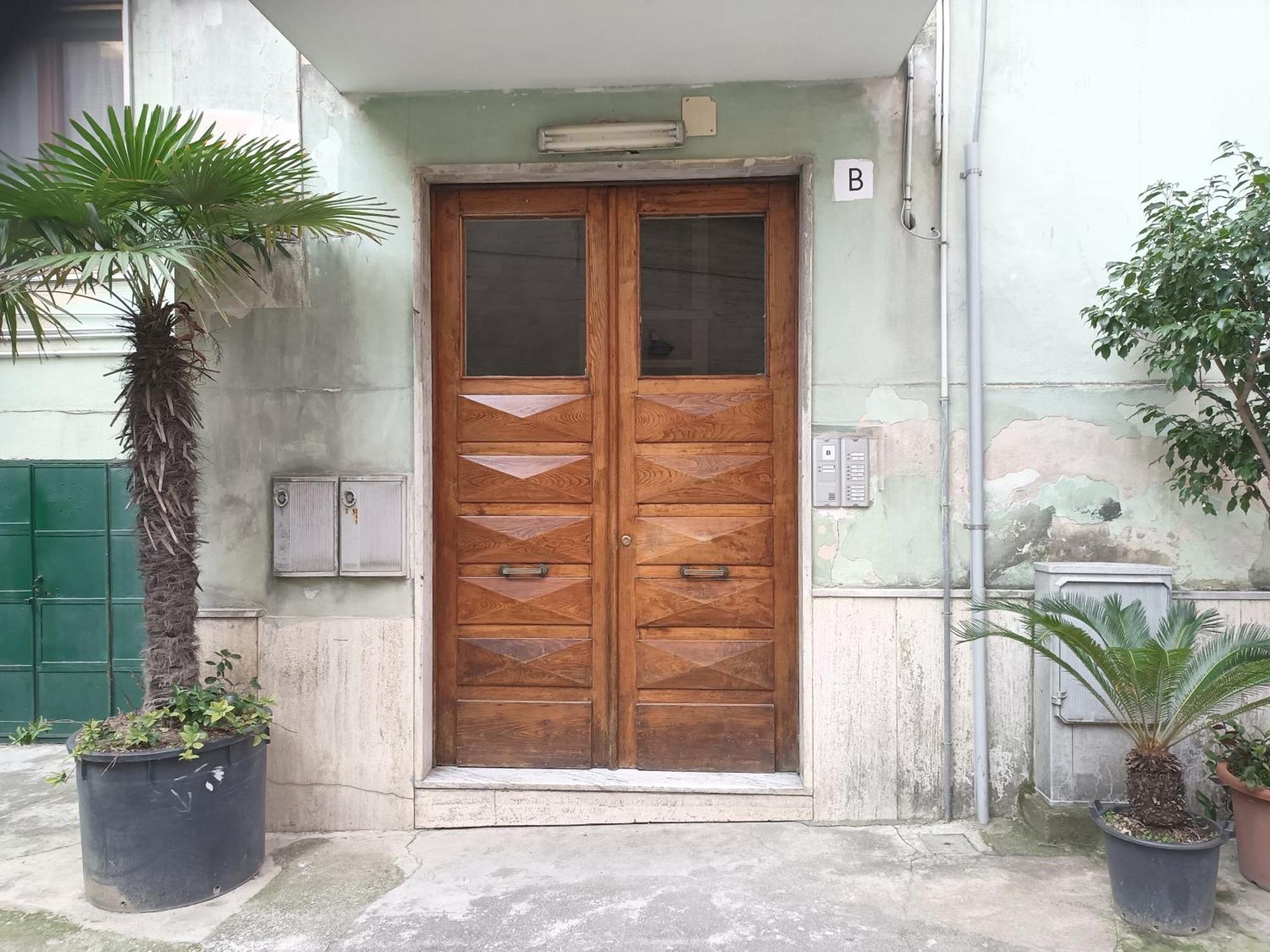 Amalphia Home Salerno Bagian luar foto